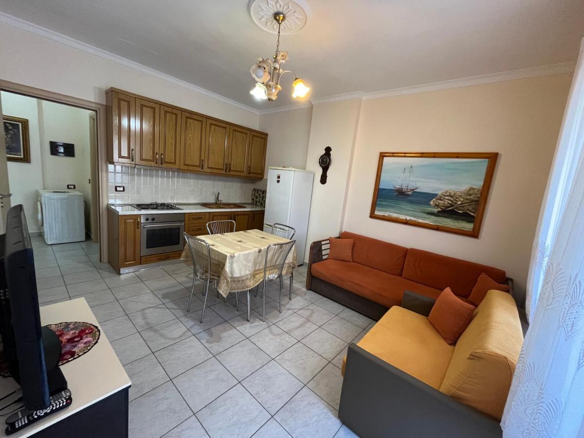Amal Vlora Apartament Екстериор снимка
